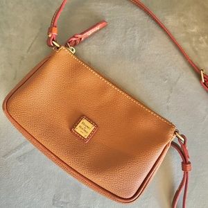 DOONEY & BOURKE LEXI CROSSBODY